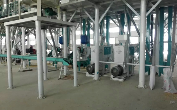 <a href=http://http://m.dlyrkj.cn/product/6/ target=_blank class=infotextkey>玉米加工機械</a>