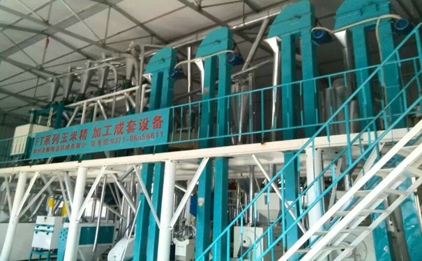 <a href=http://m.dlyrkj.cn/product/6/ target=_blank class=infotextkey>玉米深加工機(jī)械</a>